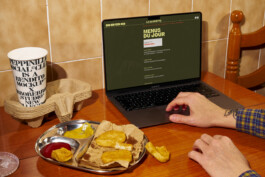 Bendito_Mockup-PSCv1-Free-MacBook_Pro StudioCitrus